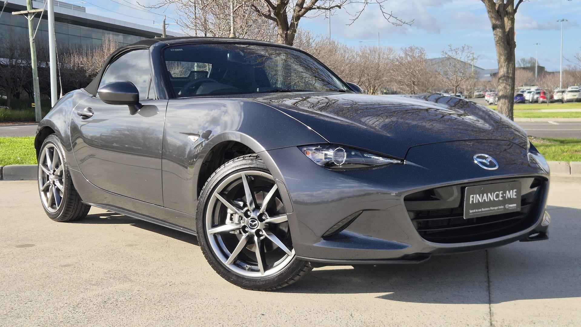 Mazda Mx-5 image 1
