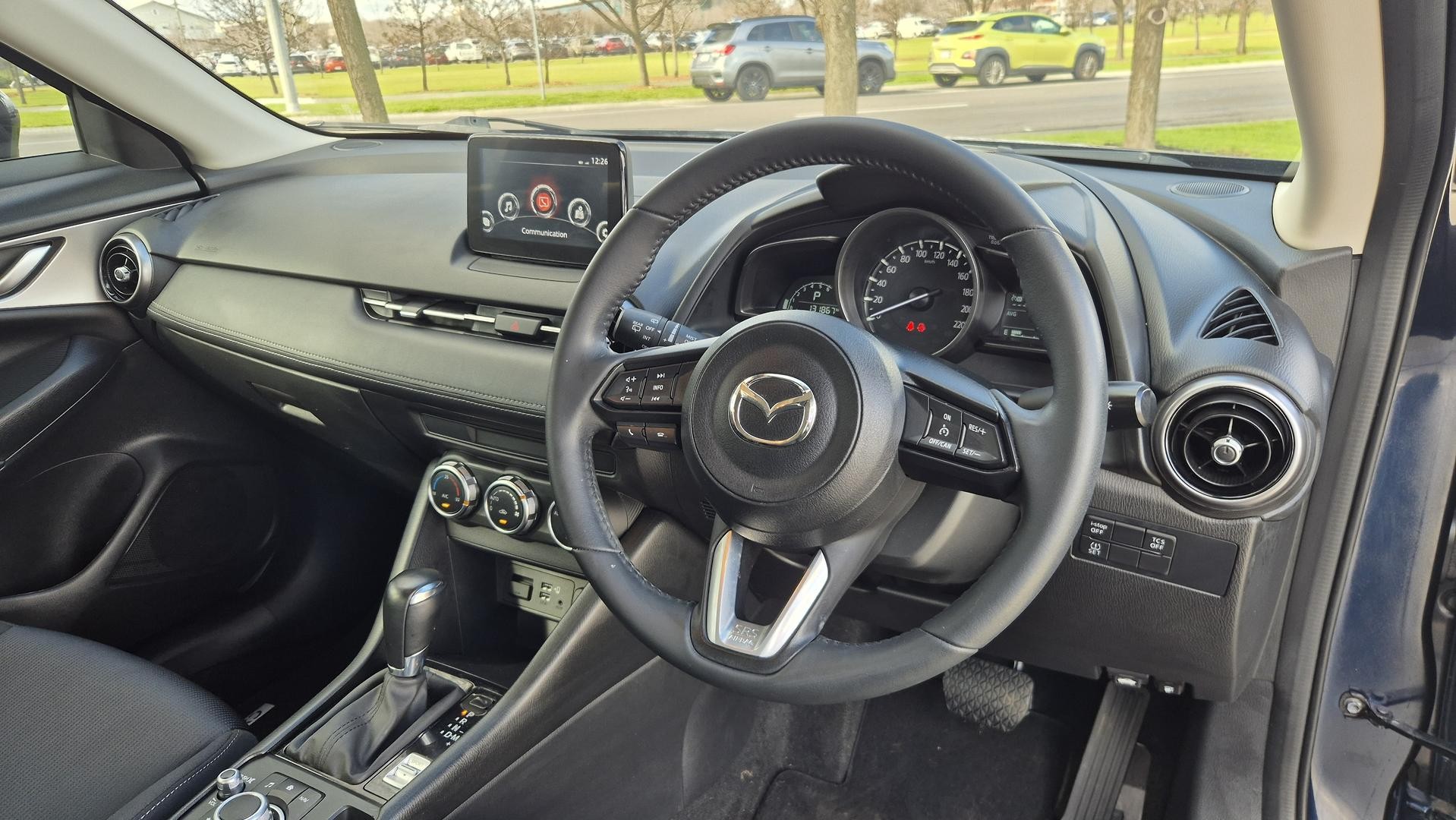 Mazda Cx-3 image 2