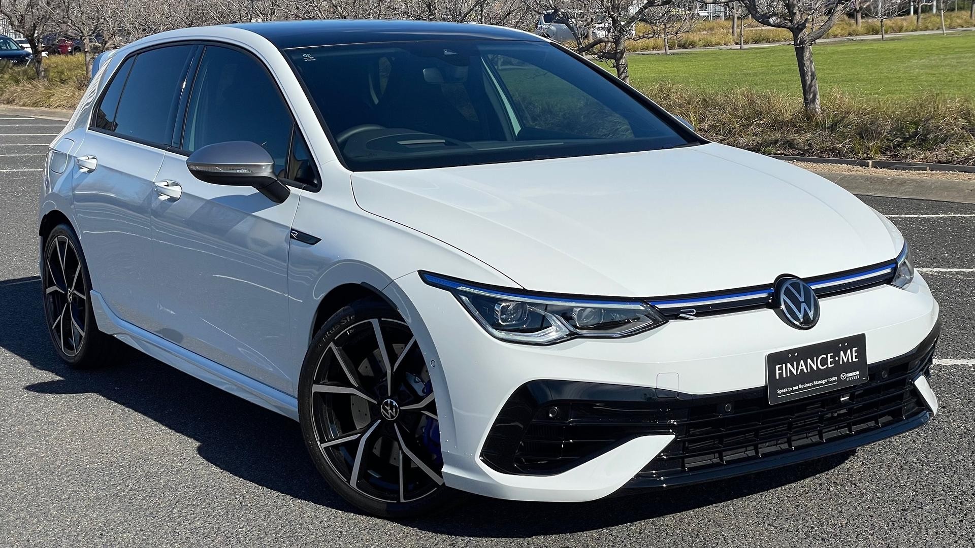 Volkswagen Golf image 1