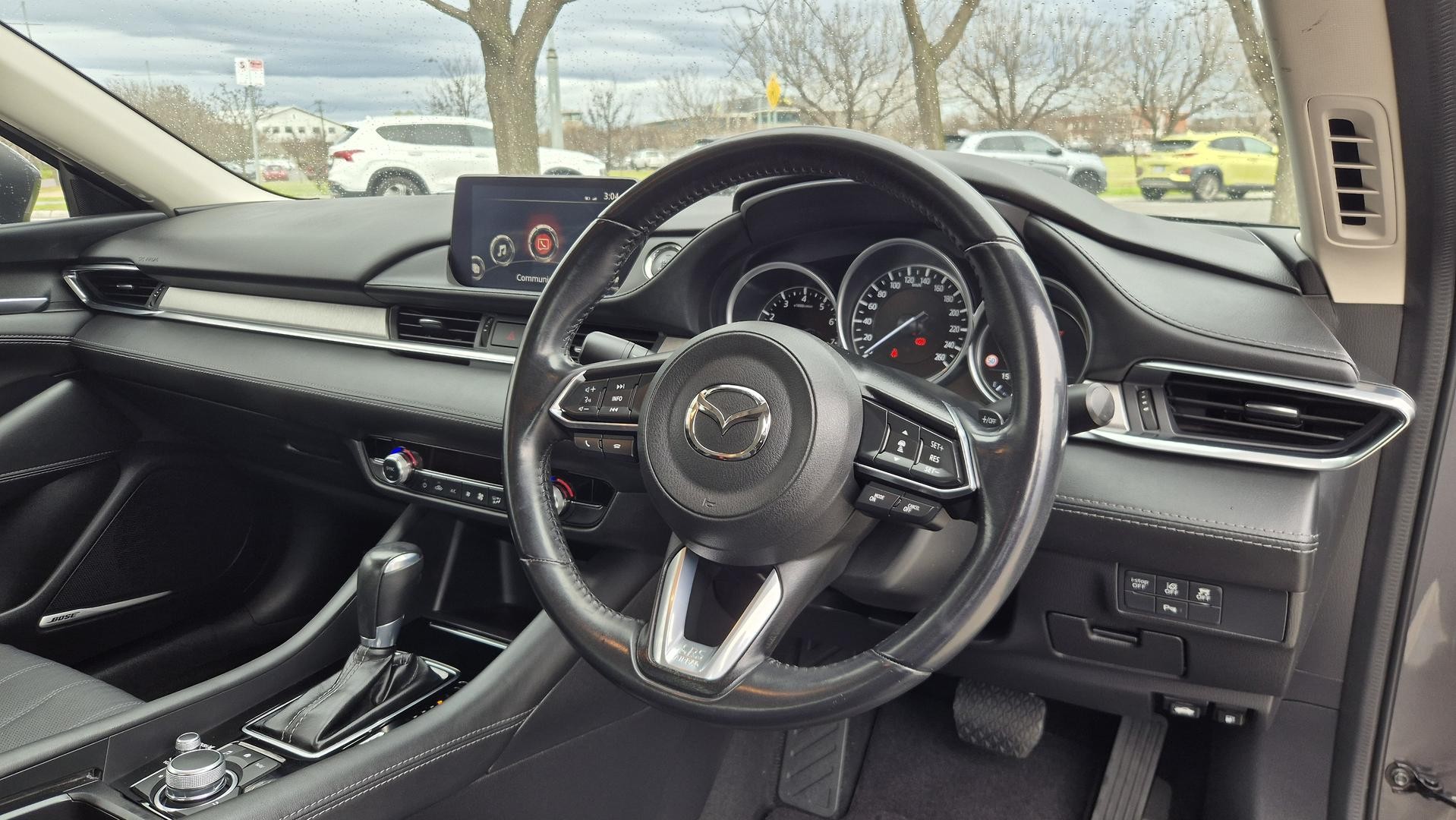 Mazda 6 image 2