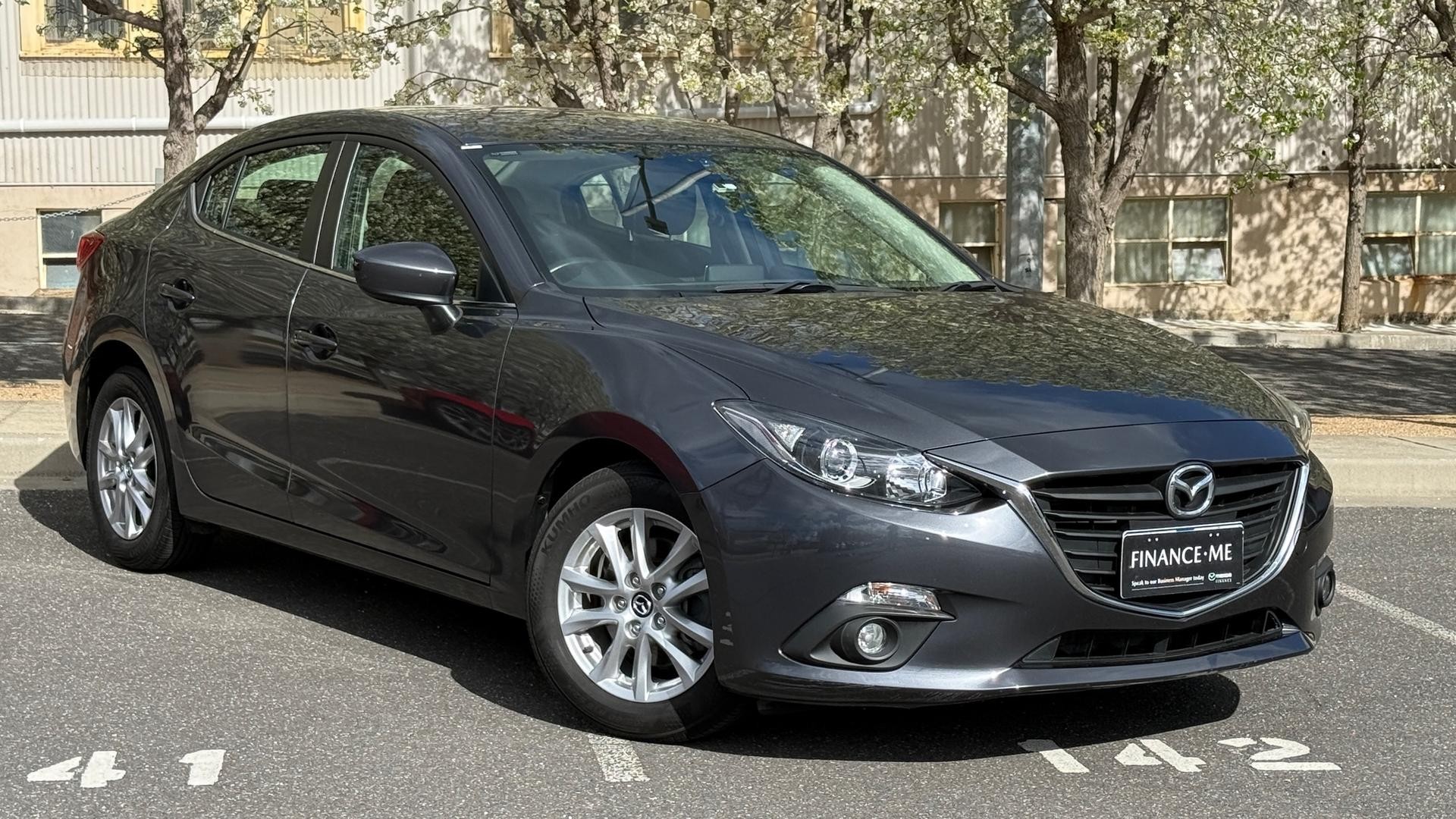 Mazda 3 image 4