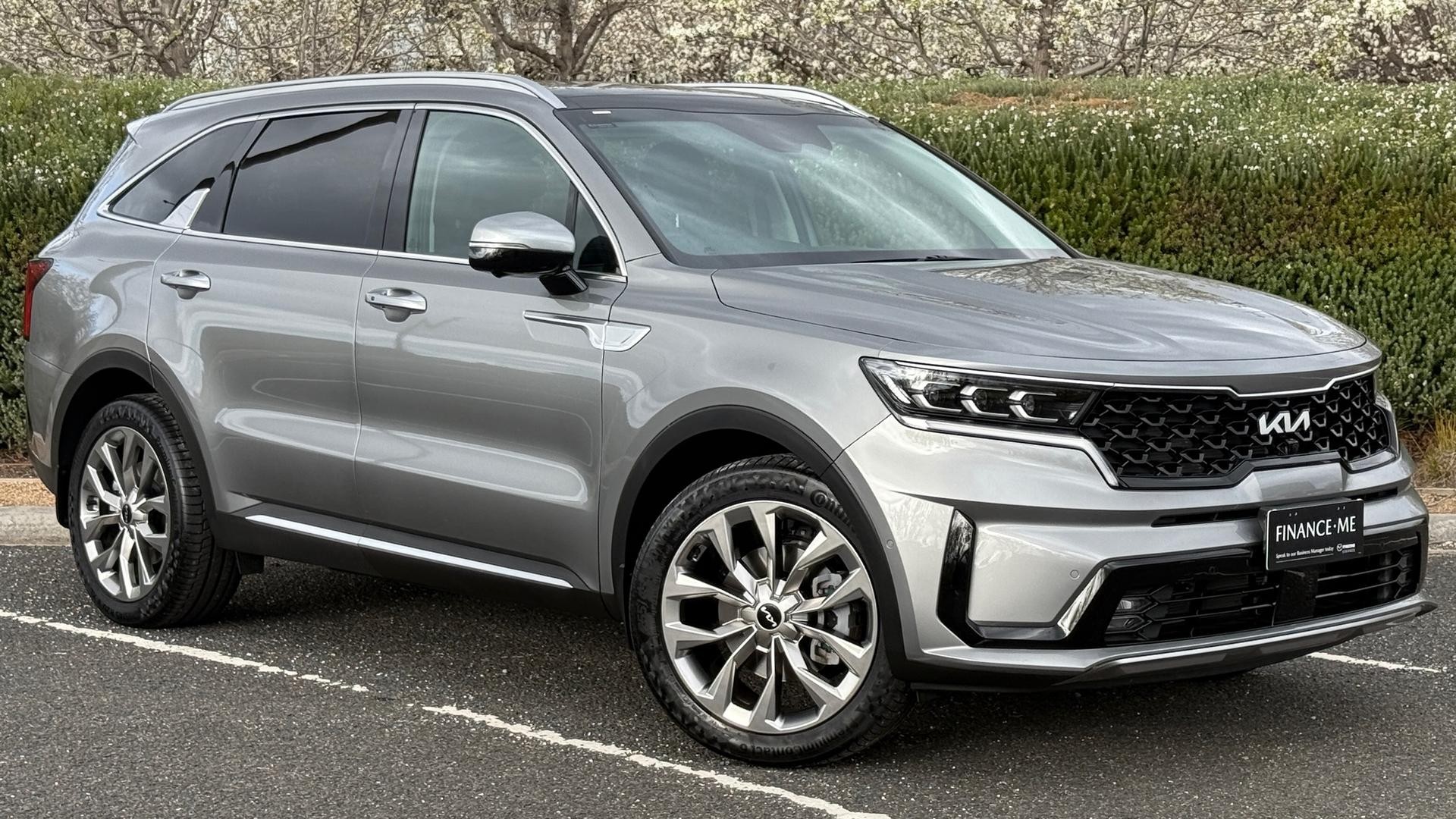 Kia Sorento image 1