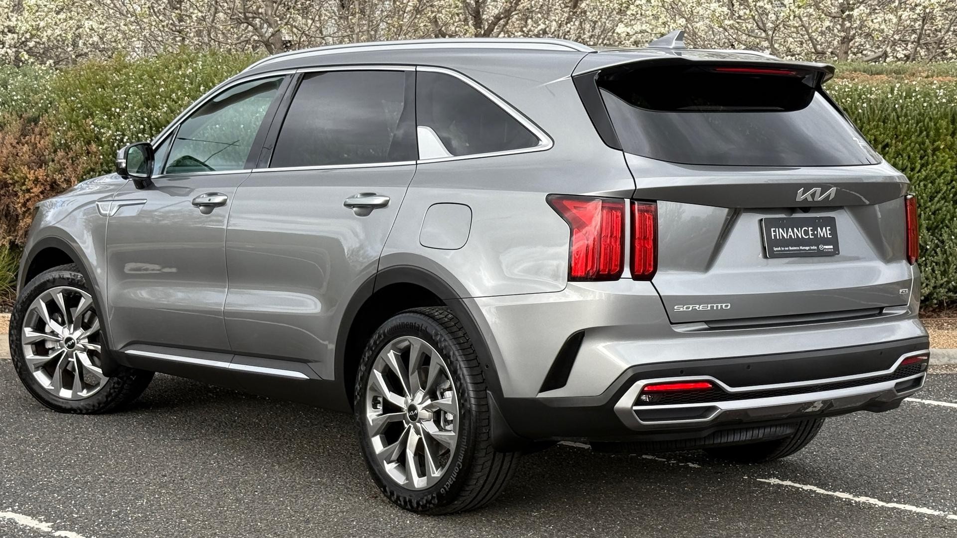 Kia Sorento image 2