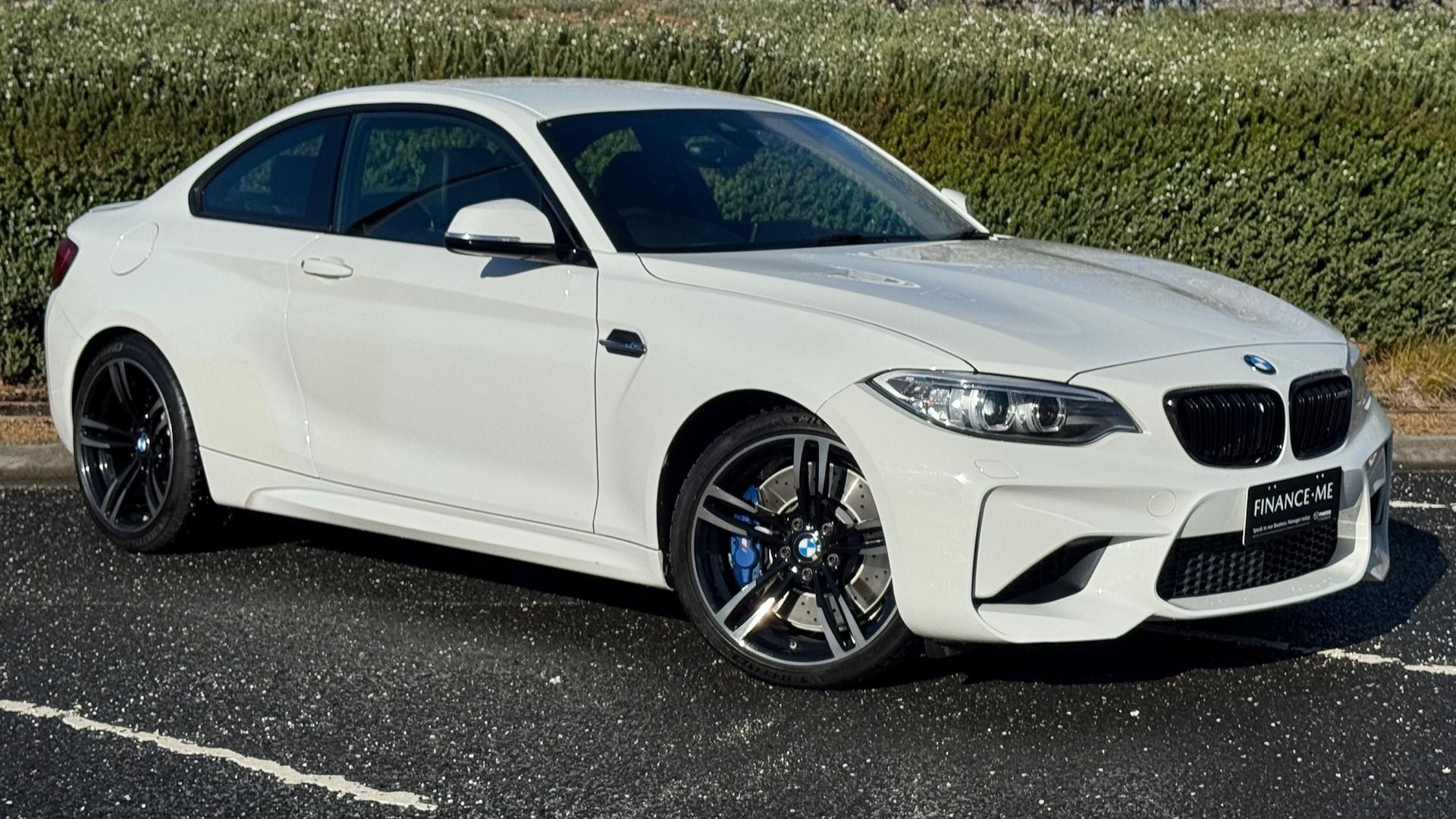 BMW M2 image 1