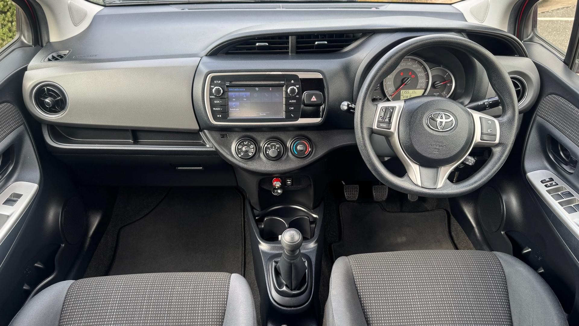 Toyota Yaris image 3