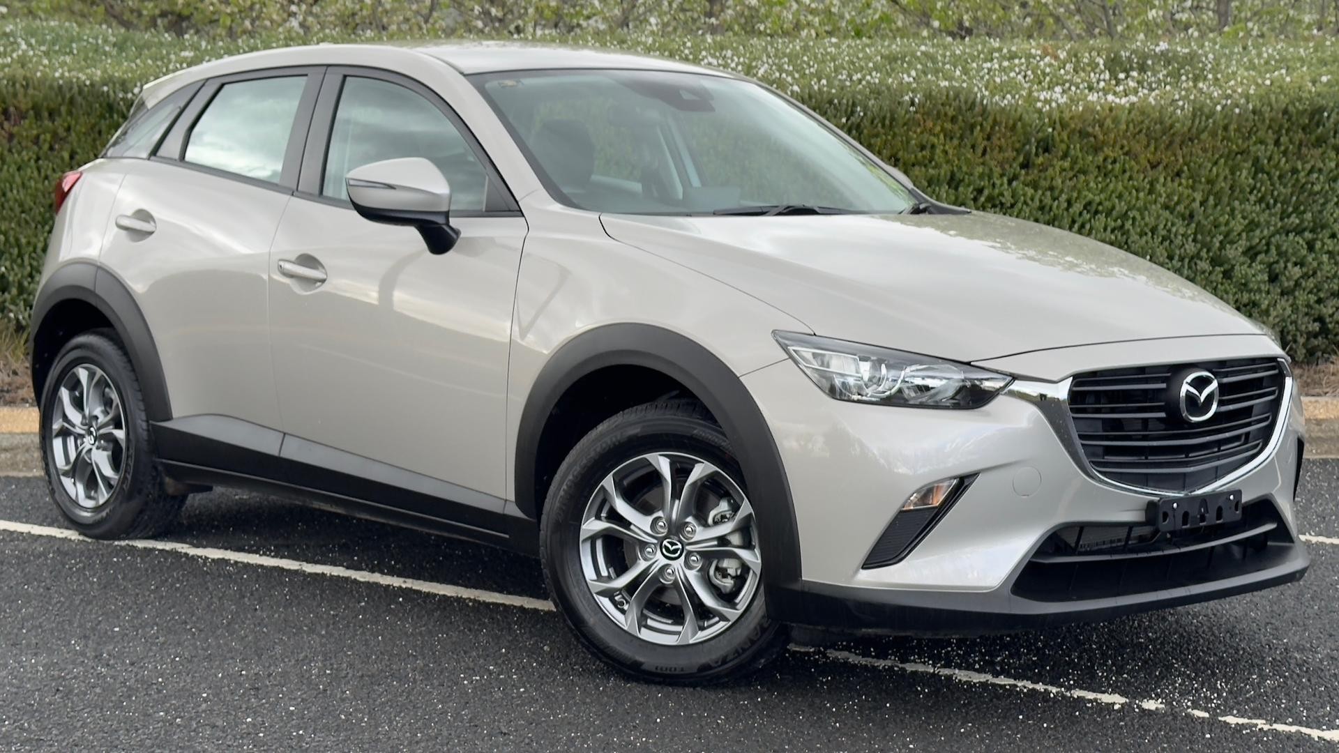 Mazda Cx-3 image 1
