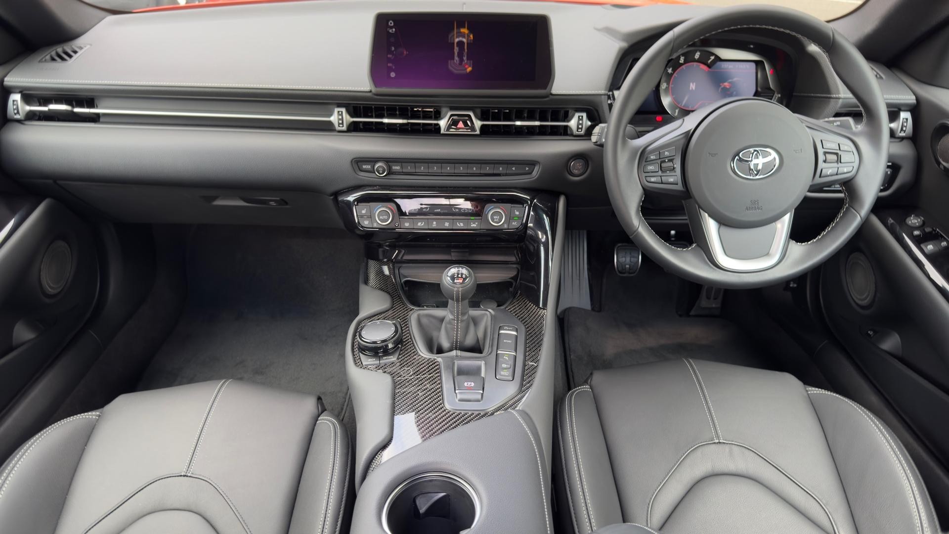 Toyota Supra image 2