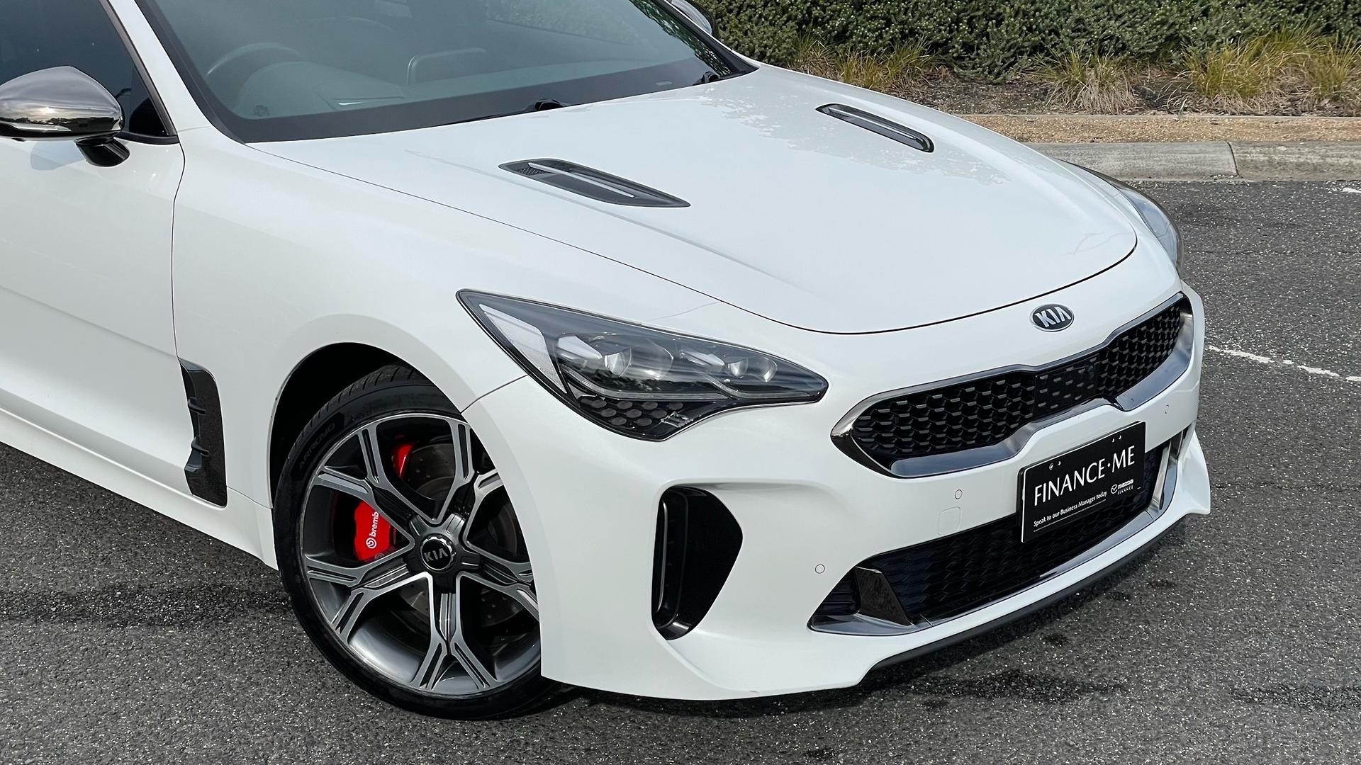 Kia Stinger image 4