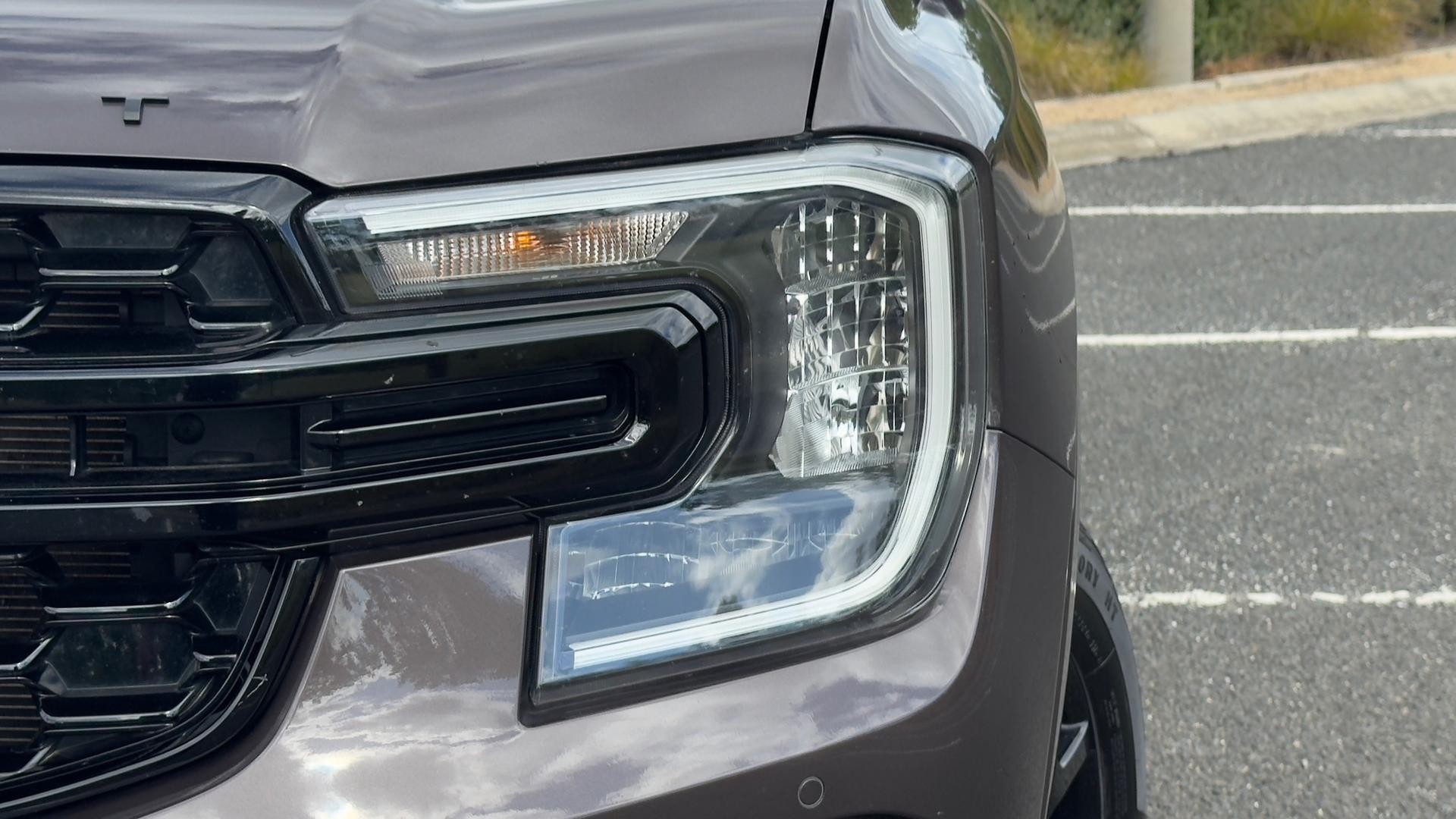 Ford Everest image 4