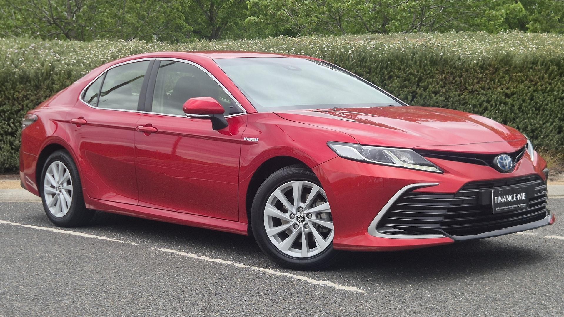 Toyota Camry image 1