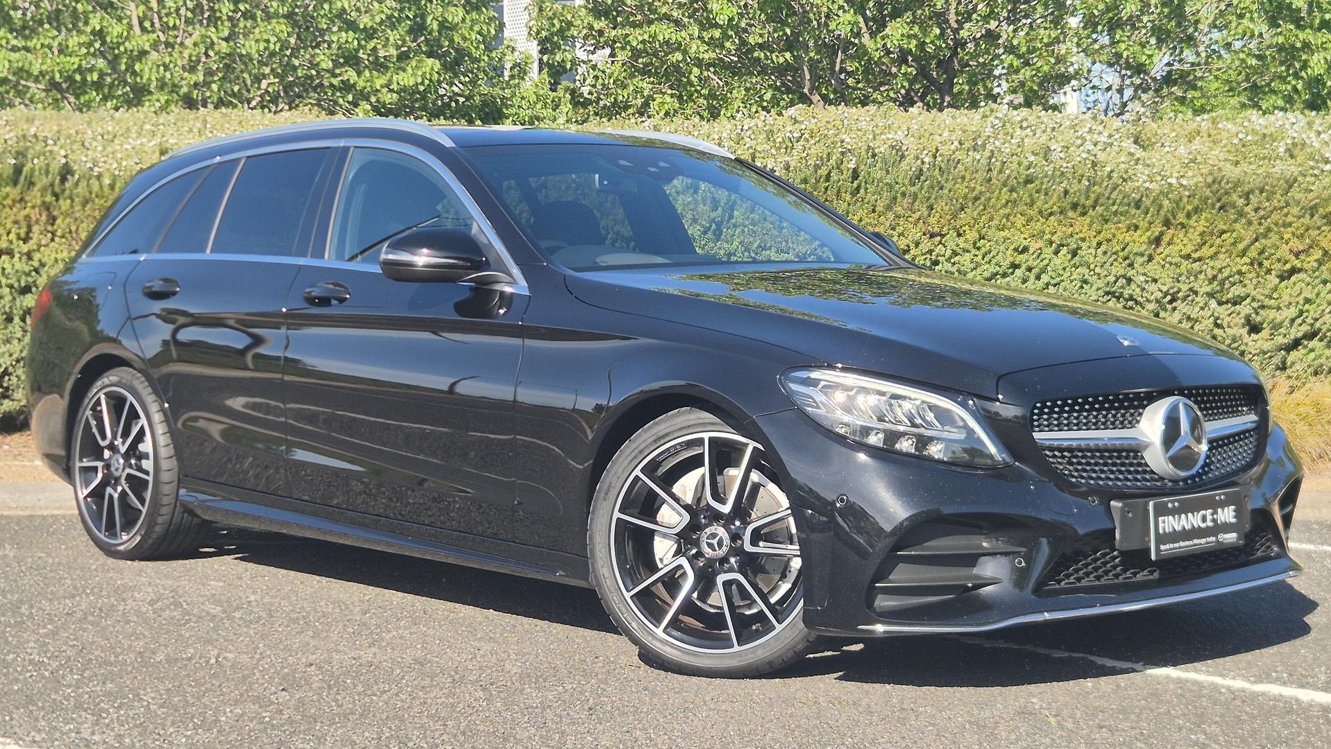 Mercedes Benz C-class image 1