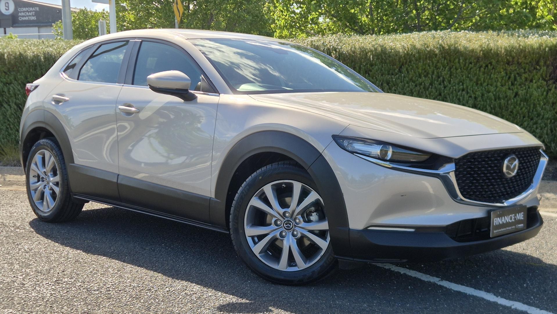Mazda Cx-30 image 1