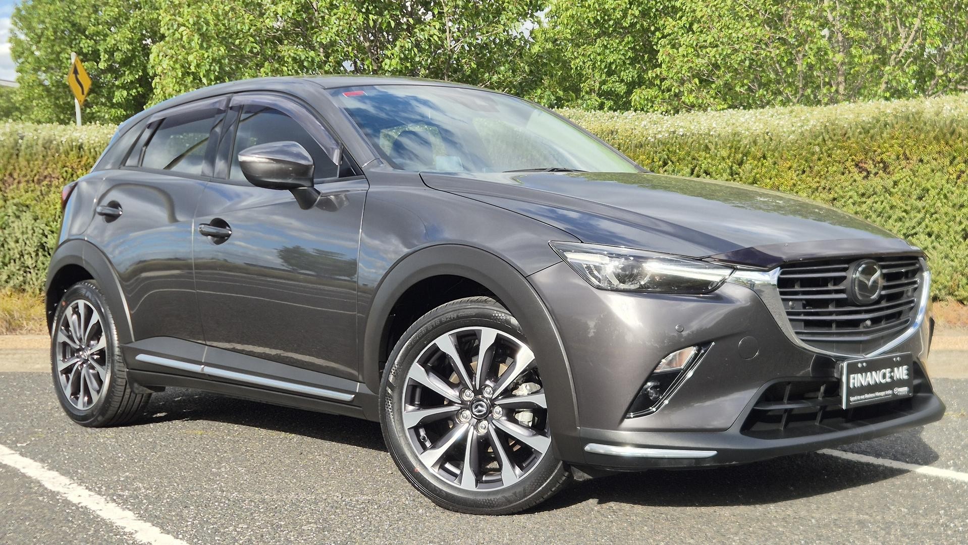 Mazda Cx-3 image 1