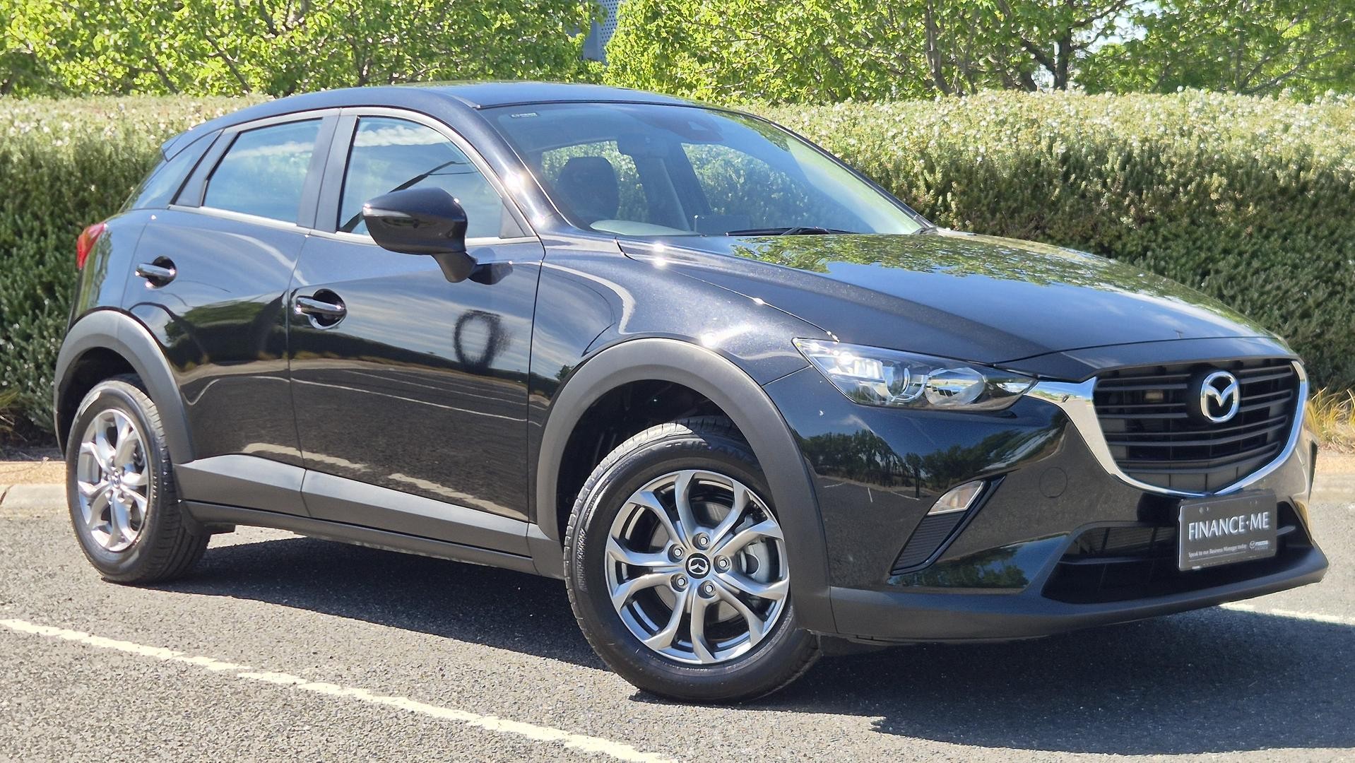 Mazda Cx-3 image 1