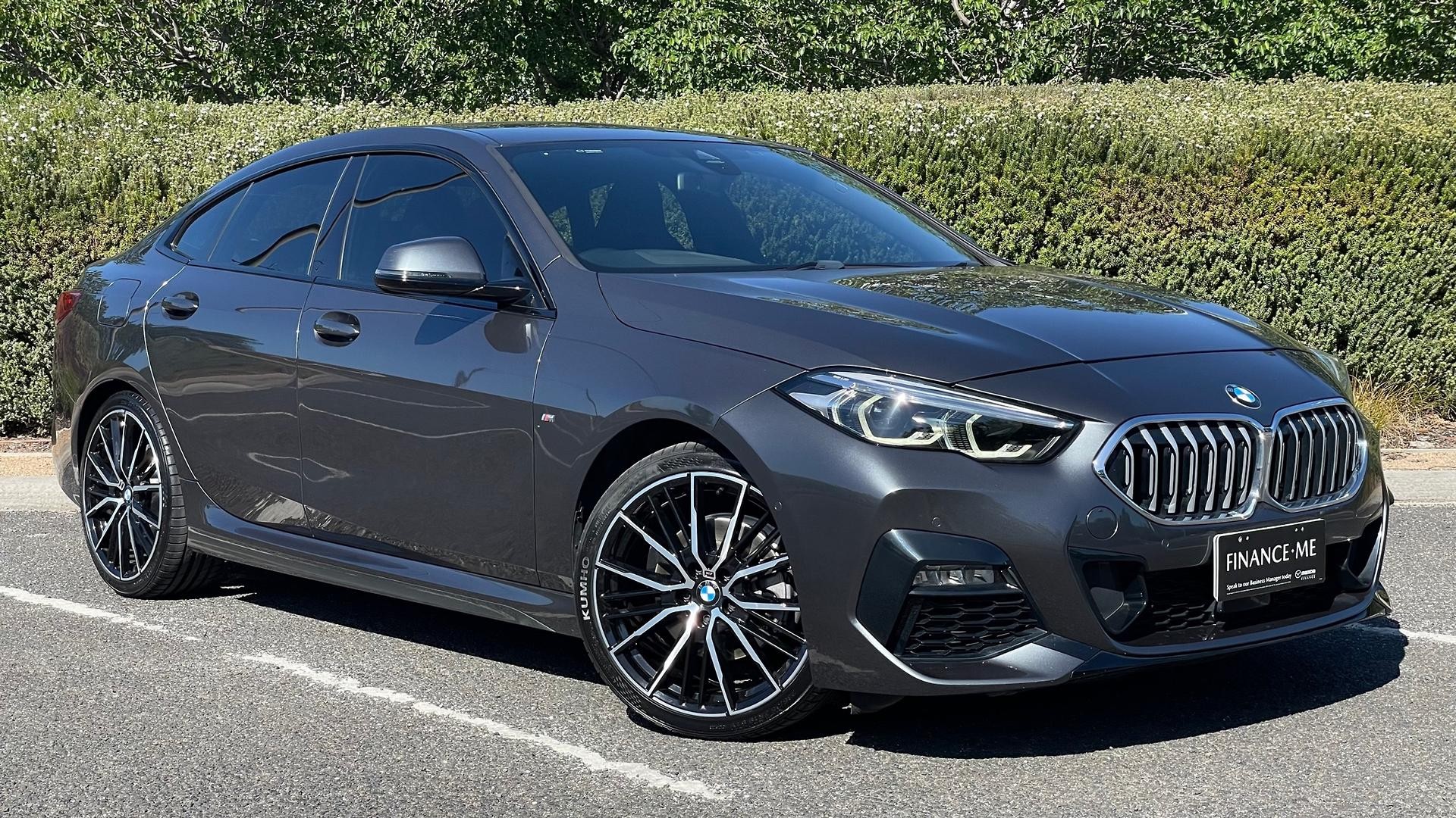 BMW 2 Series image 1