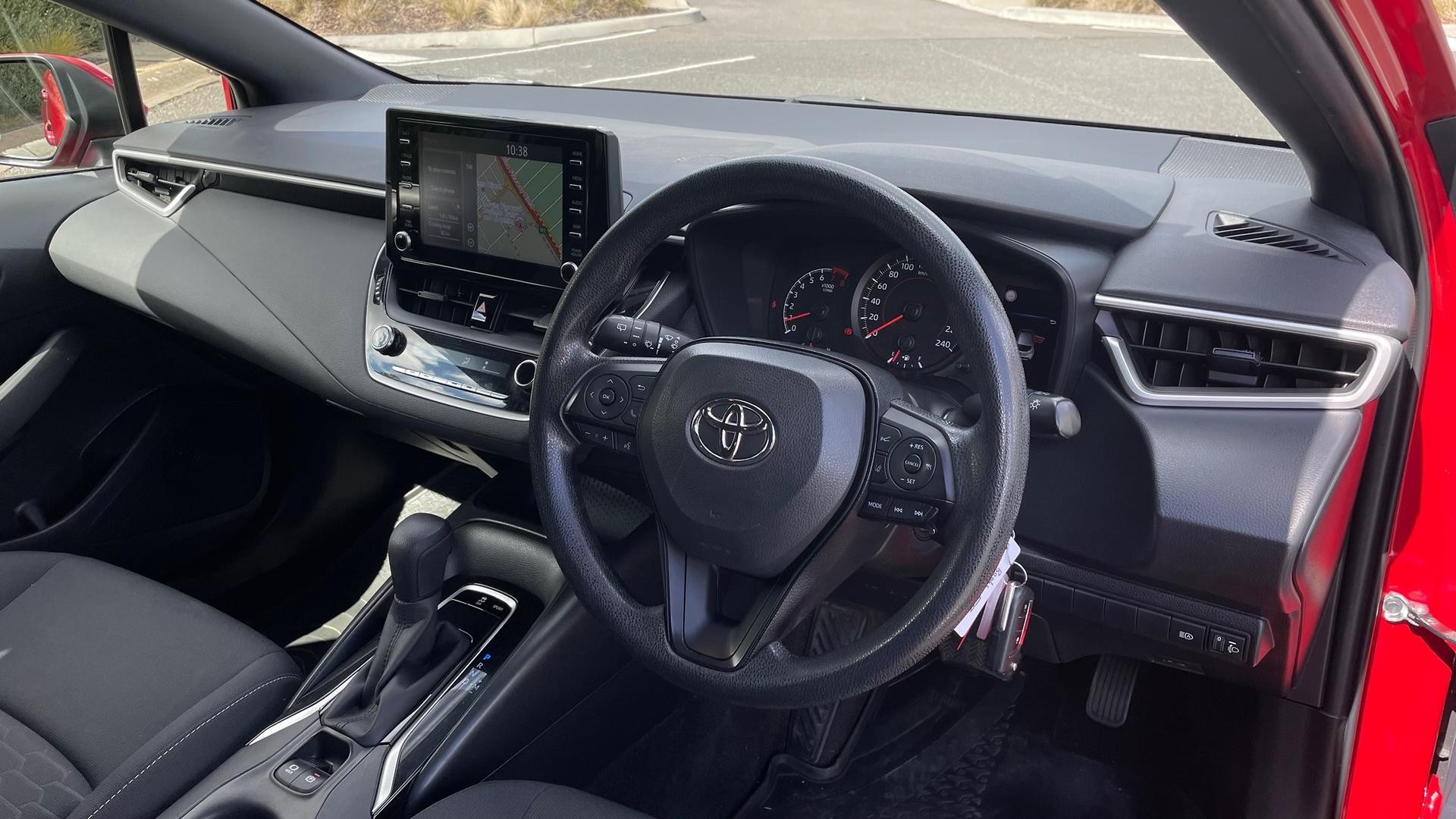 Toyota Corolla image 2