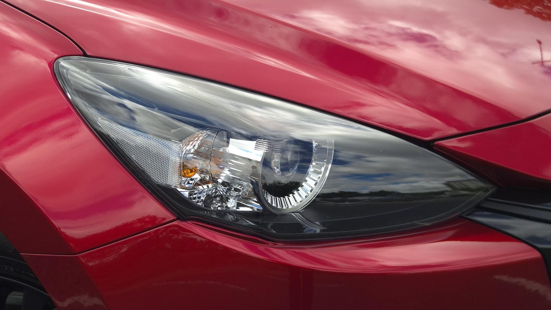 Mazda 2 image 4