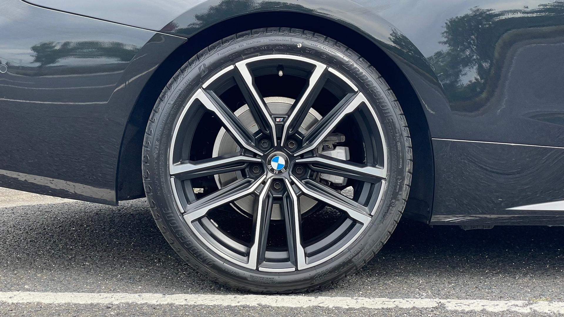 BMW 4 Series image 3