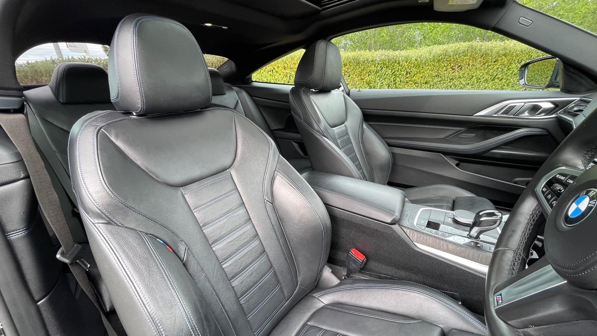 BMW 4 Series image 4