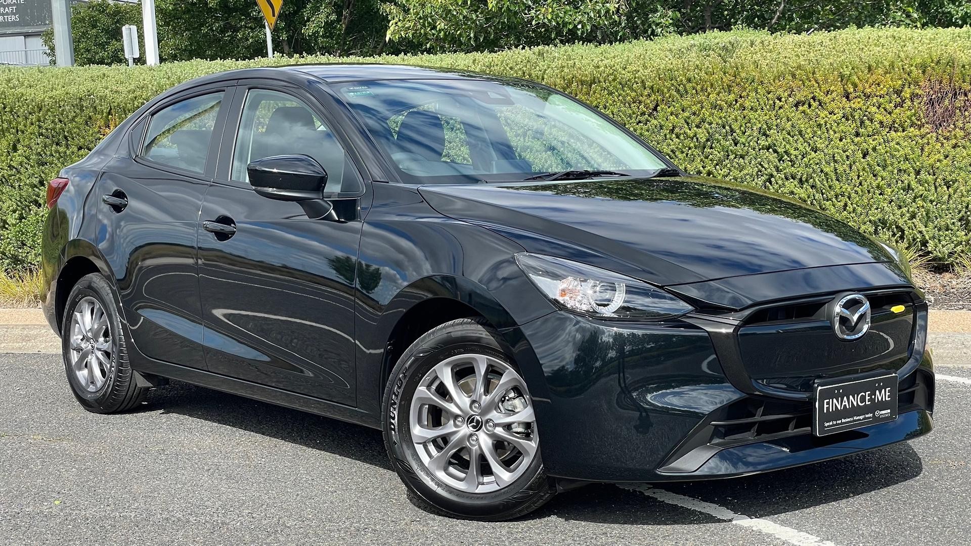 Mazda 2 image 1