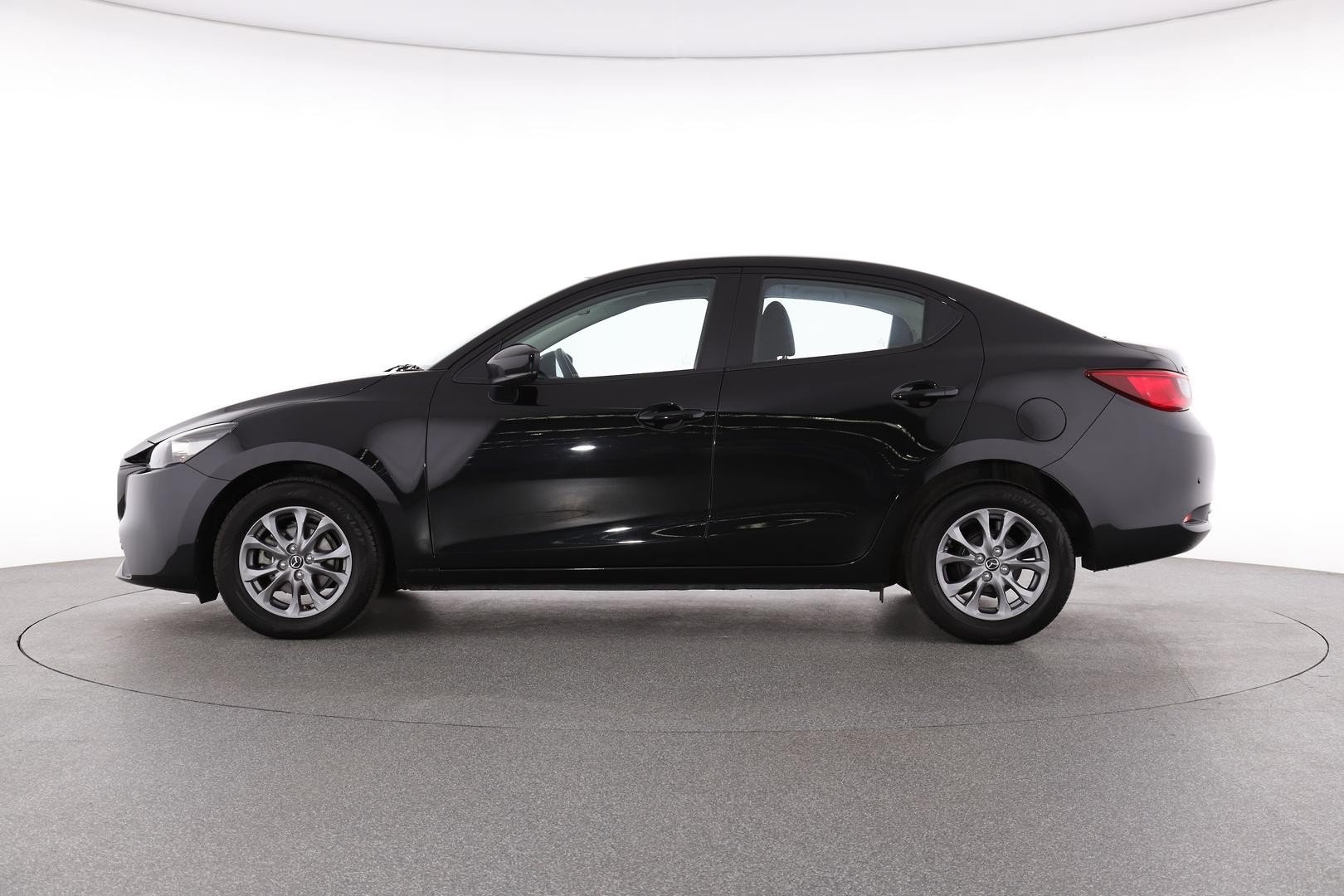 Mazda 2 image 4