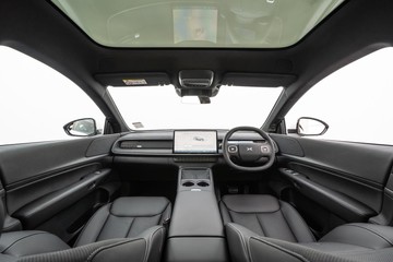 https://dvg-vehicle-assets.s3.amazonaws.com/X1002/4popff80oqgy0rspu2z327psn.jpg