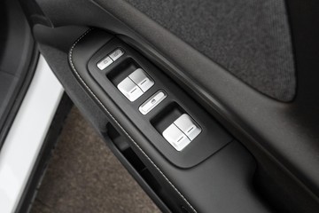 https://dvg-vehicle-assets.s3.amazonaws.com/X1002/4xz3dmp5ogwbtcxfygogkoubq.jpg