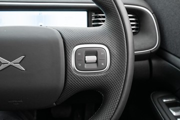 https://dvg-vehicle-assets.s3.amazonaws.com/X1002/6hg5qesnr4359kpwcfpgoe8yw.jpg