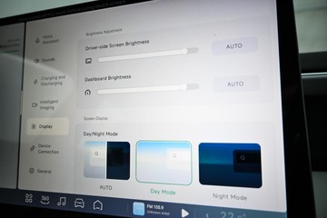 https://dvg-vehicle-assets.s3.amazonaws.com/X1006/1vp0dli12kt6qb0920b7byxe4.jpg