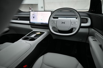 https://dvg-vehicle-assets.s3.amazonaws.com/X1006/45j252s1ezskfvf6fan7inm2s.jpg