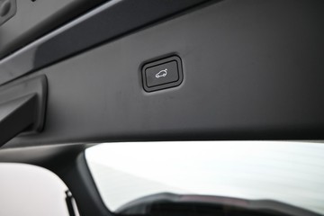 https://dvg-vehicle-assets.s3.amazonaws.com/X1006/45tbgceoz9s41286wyyfmj5ws.jpg