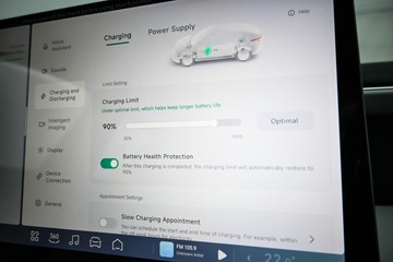 https://dvg-vehicle-assets.s3.amazonaws.com/X1006/9g23tigog2oa0g0vilt9nxwyk.jpg