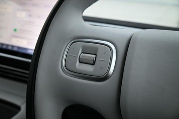 https://dvg-vehicle-assets.s3.amazonaws.com/X1006/d7thpw8eo1t1iq9uvc0fmwt2.jpg