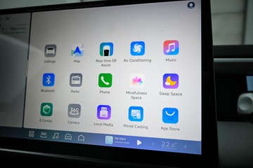 https://dvg-vehicle-assets.s3.amazonaws.com/X1006/di2vj4kam1jbfmxudu4qnfqvj.jpg