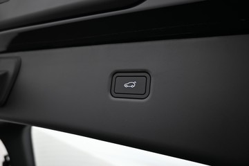 https://dvg-vehicle-assets.s3.amazonaws.com/X1009/51eum9qxwr1iudhc789w6m2u4.jpg