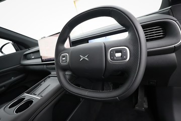 https://dvg-vehicle-assets.s3.amazonaws.com/X1017/11r7c12g6me1vtxpz2n6fv3zo.jpg