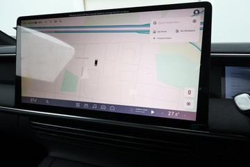 https://dvg-vehicle-assets.s3.amazonaws.com/X1018/6v8f3uexxhye4hdhxky1lr381.jpg