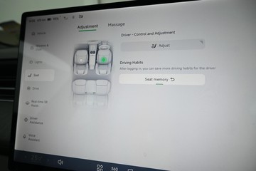 https://dvg-vehicle-assets.s3.amazonaws.com/X1023/8mnwo6t47k7ziwjgpmsvze0ys.jpg