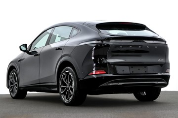 https://dvg-vehicle-assets.s3.amazonaws.com/X1023/ai9h6f3y1k7exf8fly6sl2p1.jpg