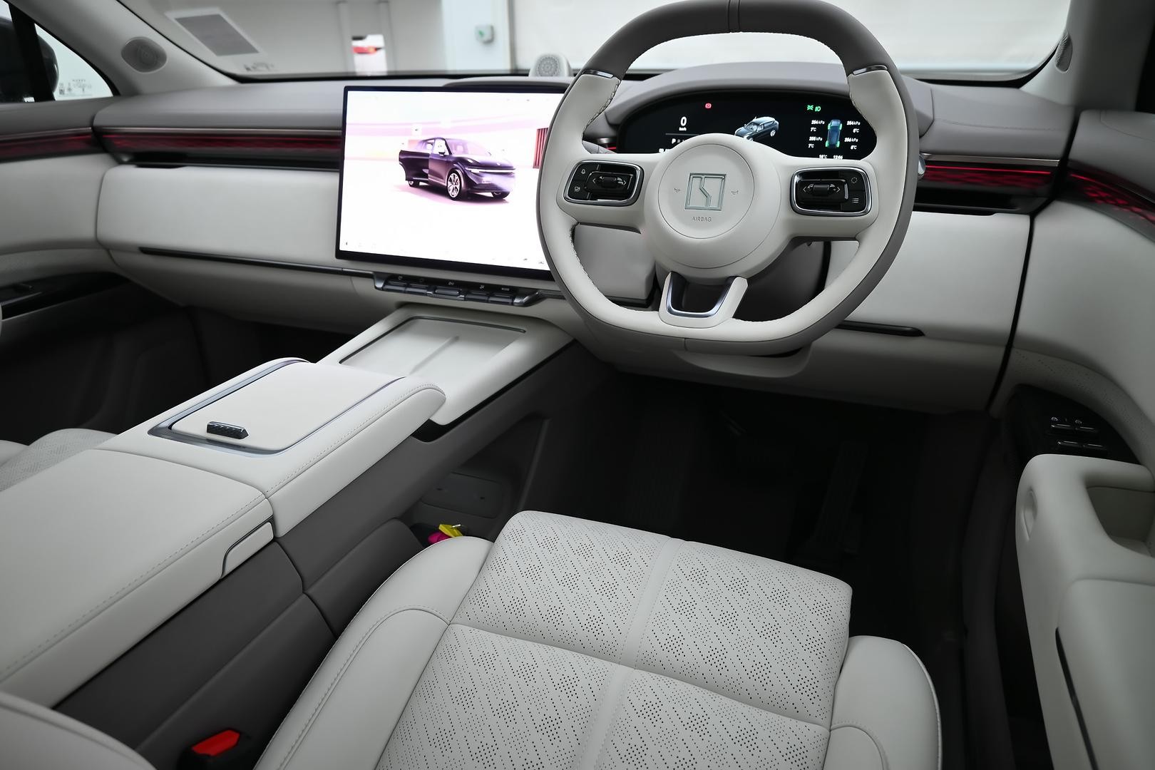 Zeekr 7x image 4