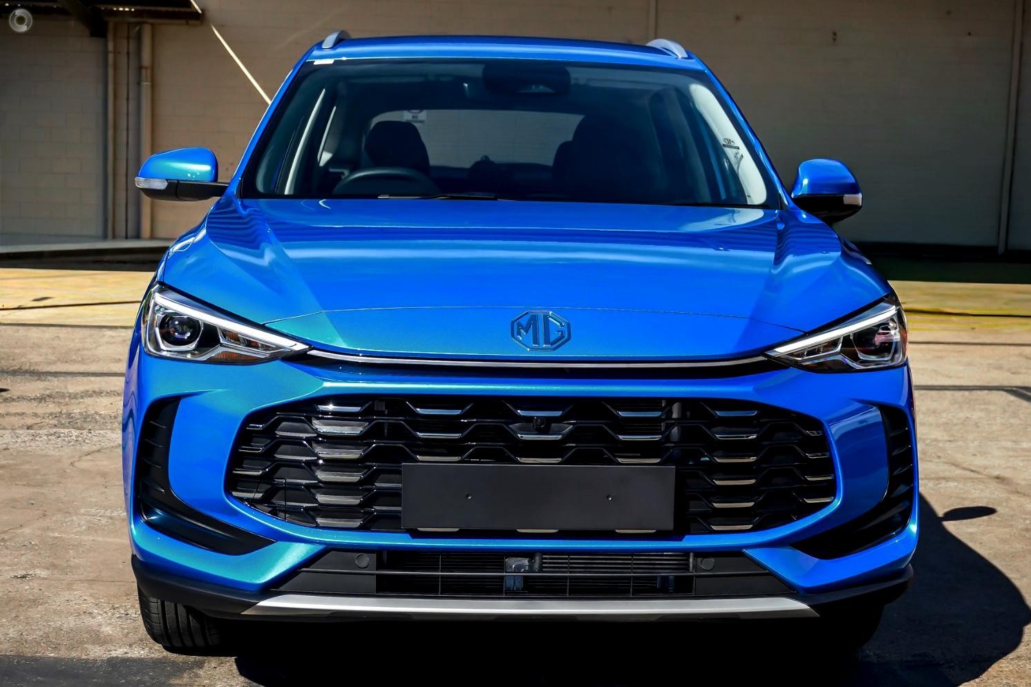 MG Zs image 2