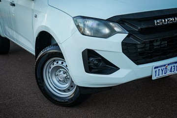 https://vehicle-cdn.autoleague.cloud/14189_950268171_2.jpg