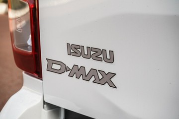 https://vehicle-cdn.autoleague.cloud/14189_950268184_9.jpg