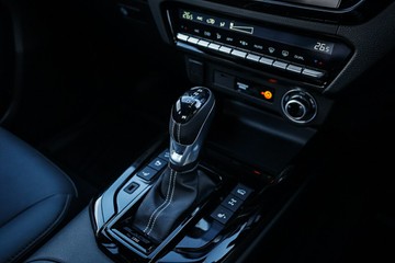 https://vehicle-cdn.autoleague.cloud/14189_950343106_24.jpg