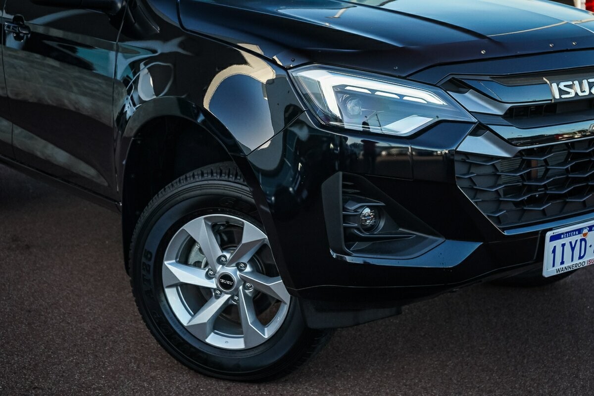 Isuzu D-max image 2