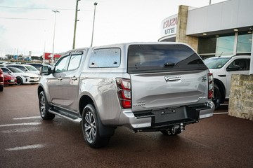 https://vehicle-cdn.autoleague.cloud/14189_950444263_5.jpg