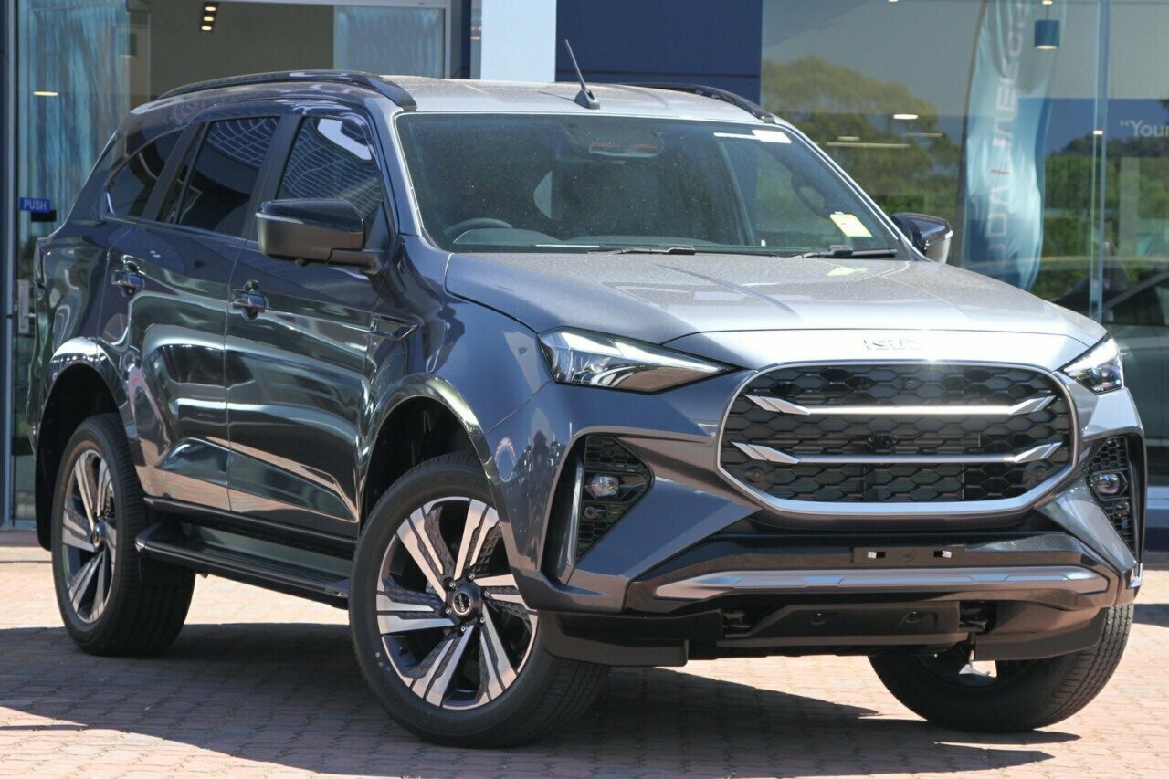 Isuzu Mu-x image 1
