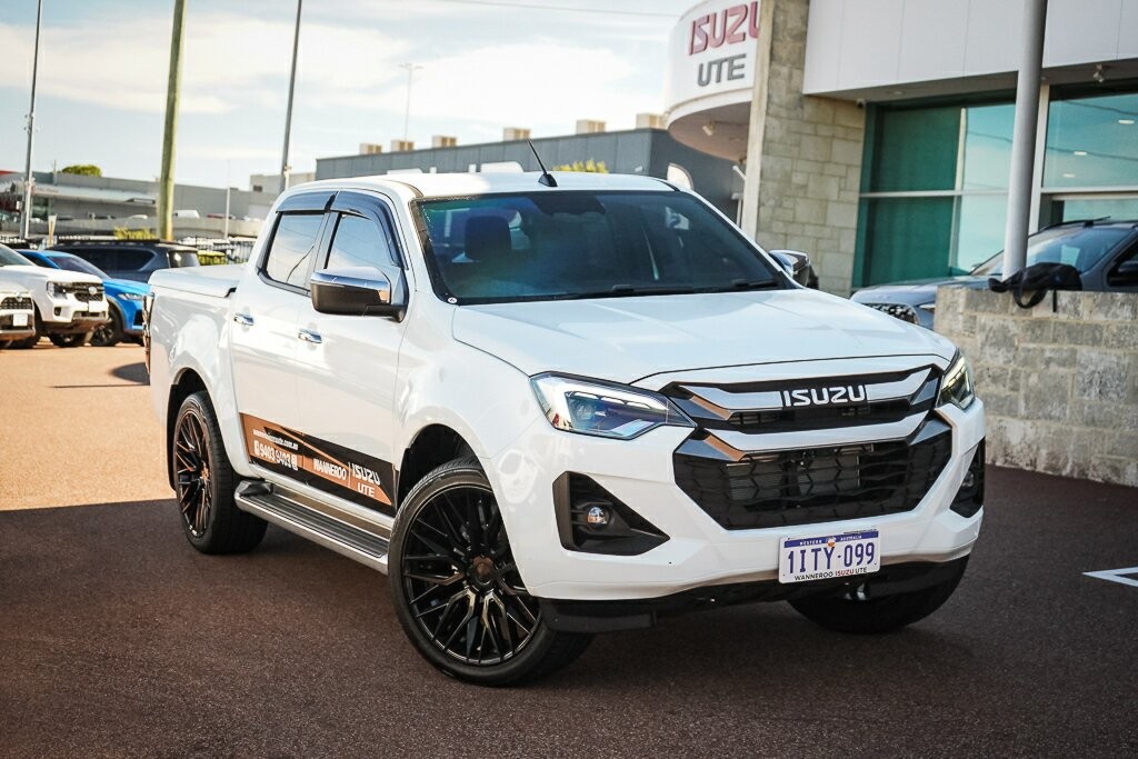 Isuzu D-max image 1