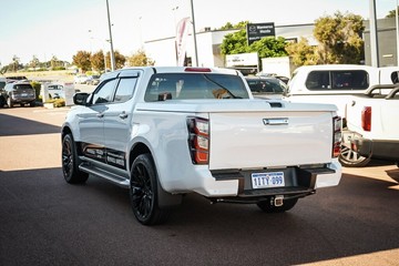 https://vehicle-cdn.autoleague.cloud/14189_950528851_6.jpg