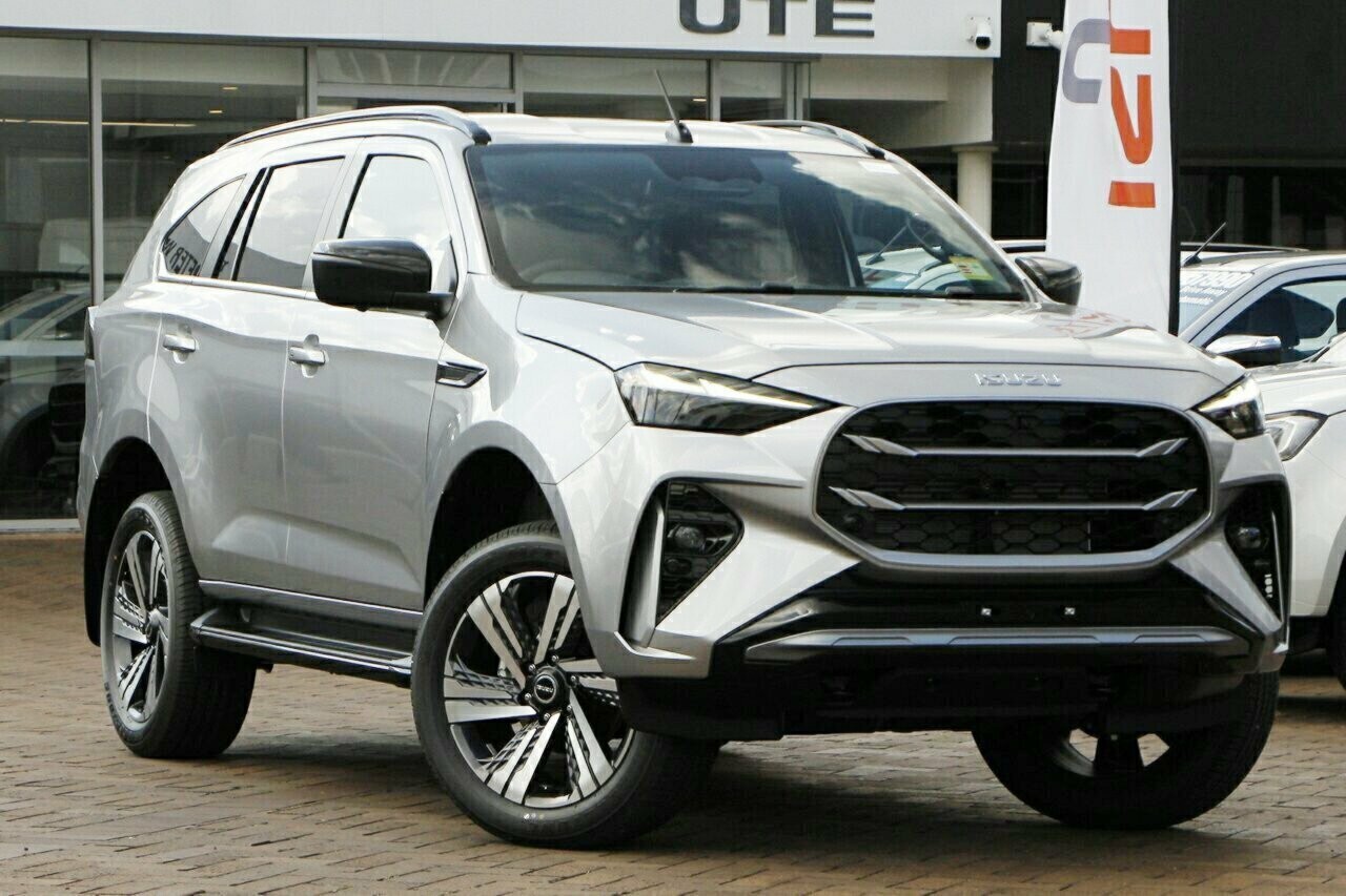 Isuzu Mu-x image 1